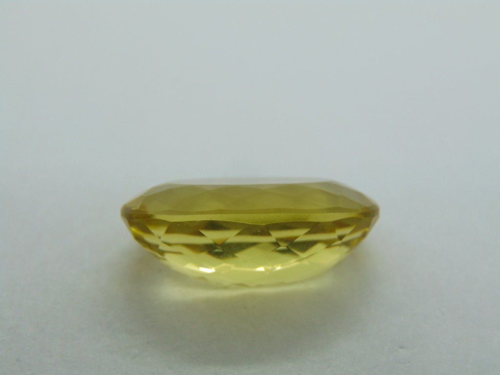 24.80cts Quartz (Green Gold)