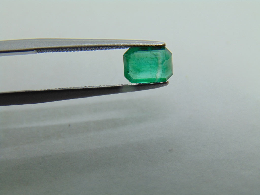 0.81ct Emerald 7x5mm