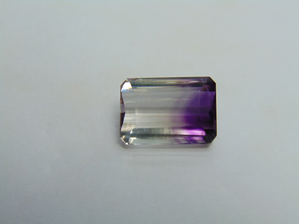 15.25ct Amethyst Bicolor 18x12mm