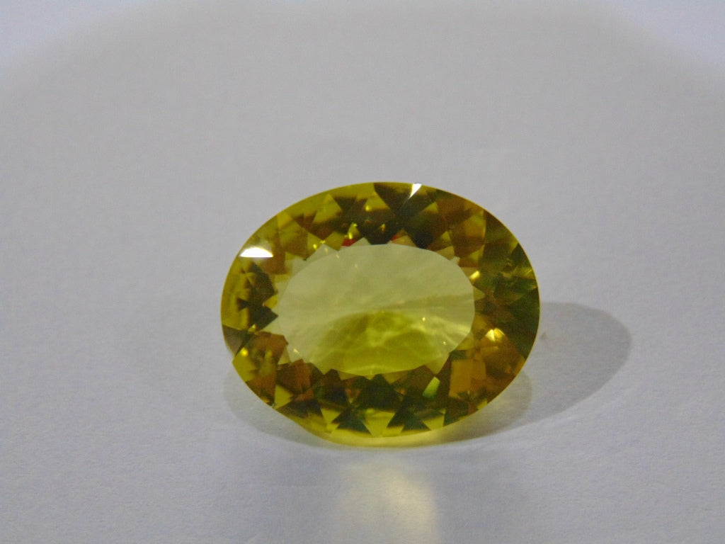 25ct Quartz (Green Gold)