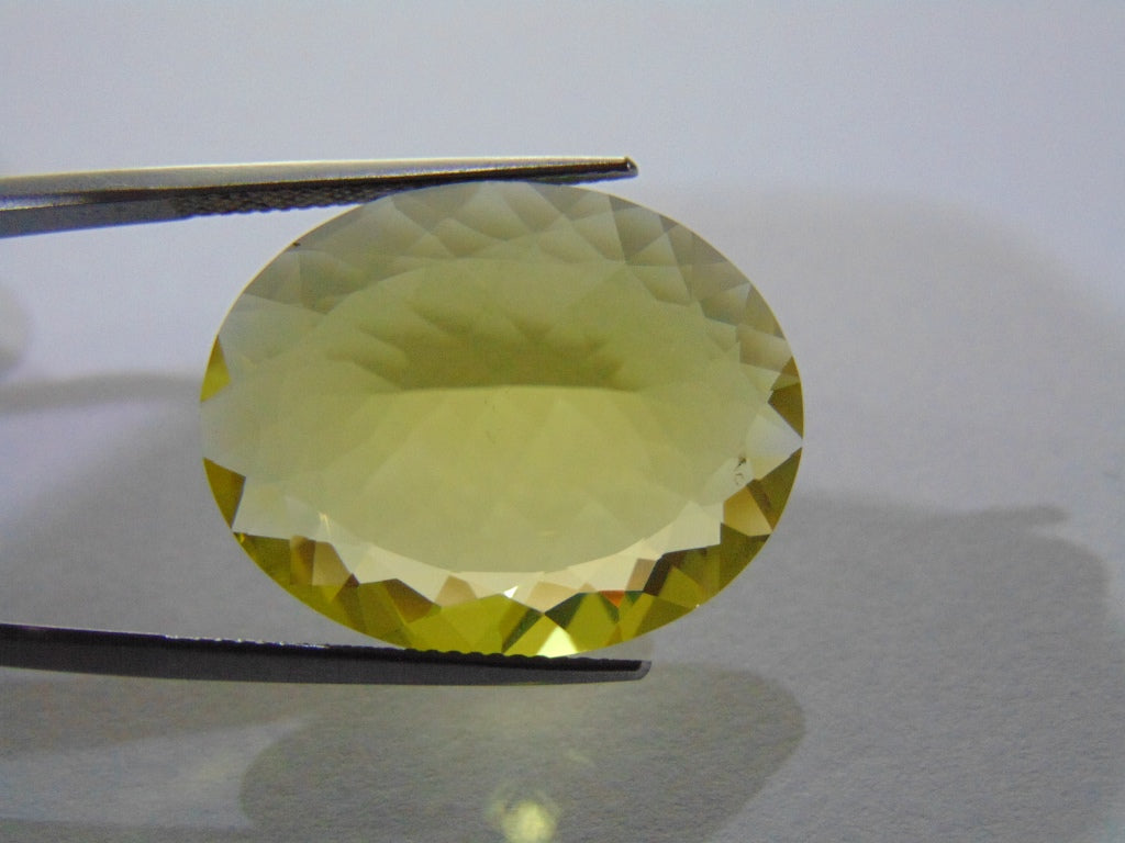 25ct Quartz (Green Gold)