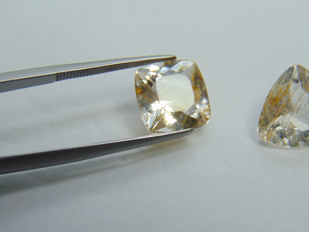 13.20ct Topaz With Needle 11mm 12mm