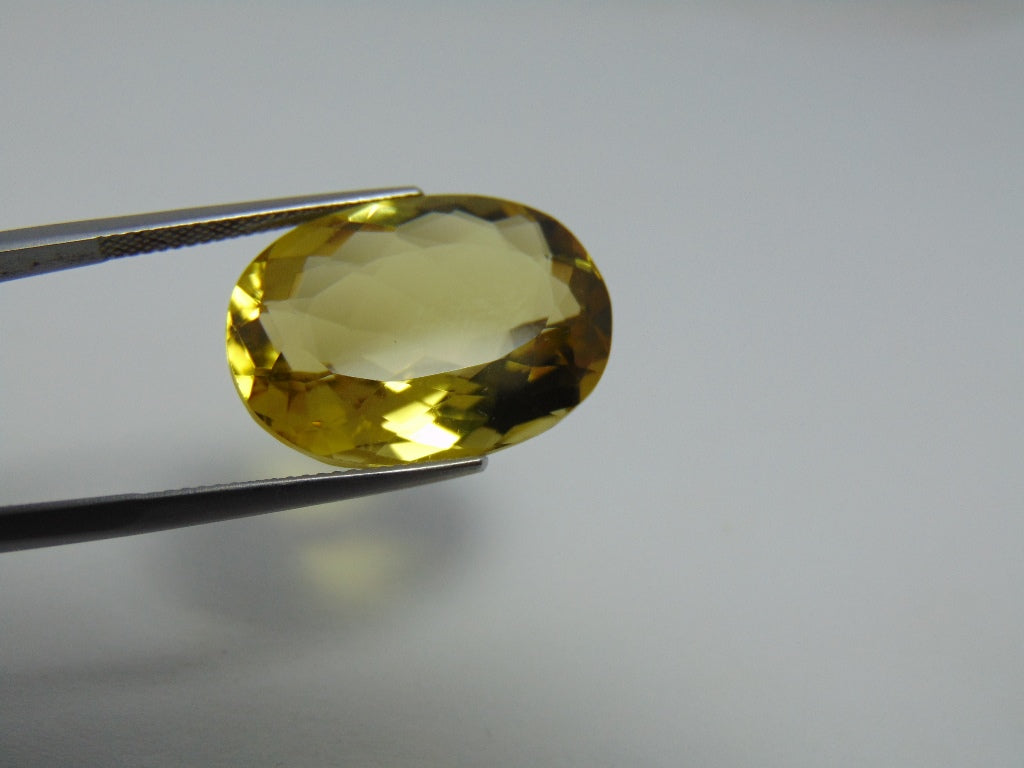 23.10cts Quartz (Green Gold)