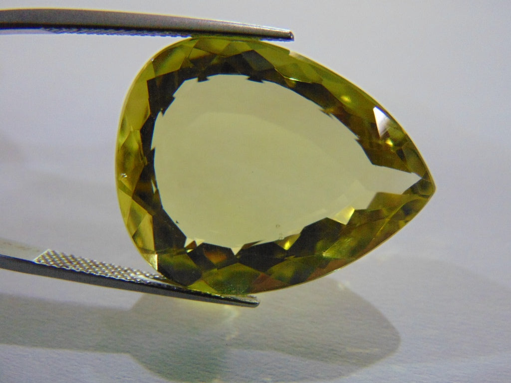 37.40ct Green Gold 26x21mm