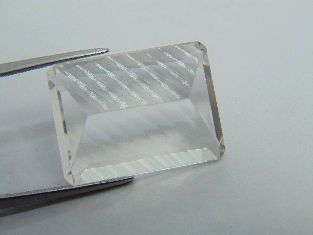 29.20ct Quartz Crystal 23x17mm
