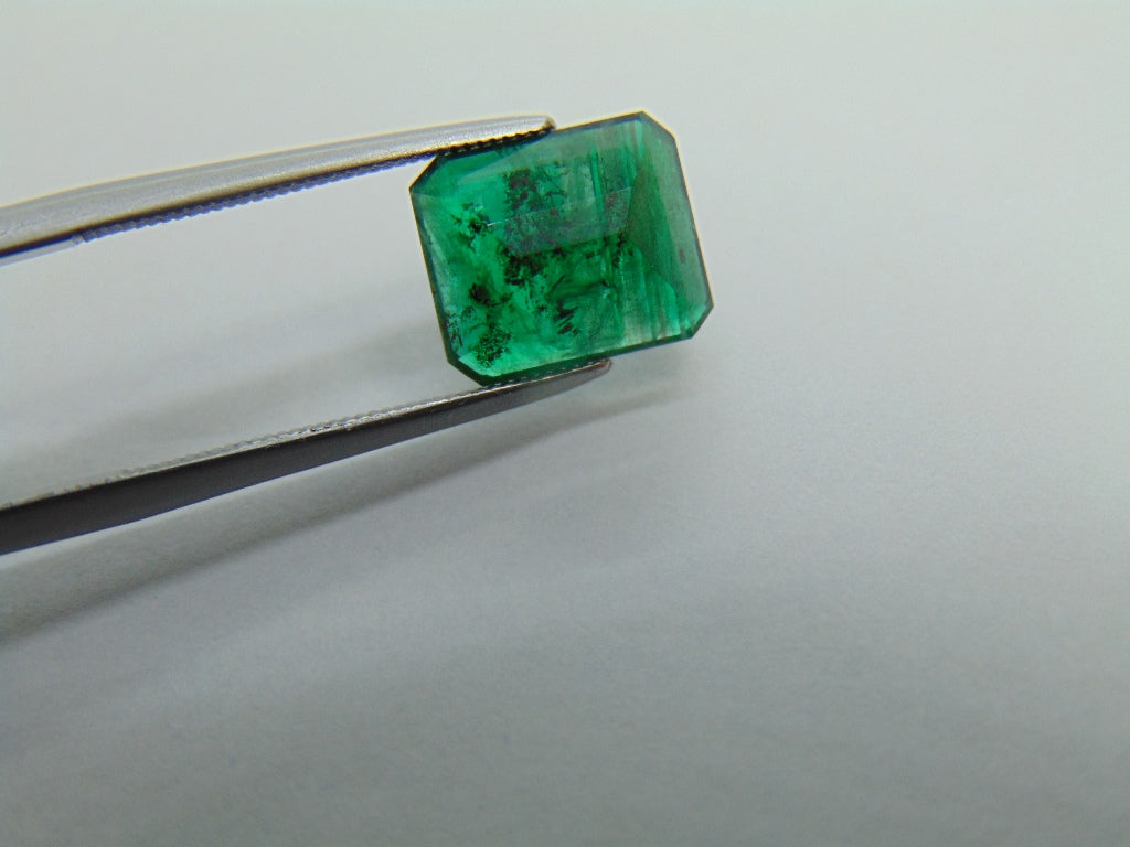 3.20ct Emerald 10x8mm